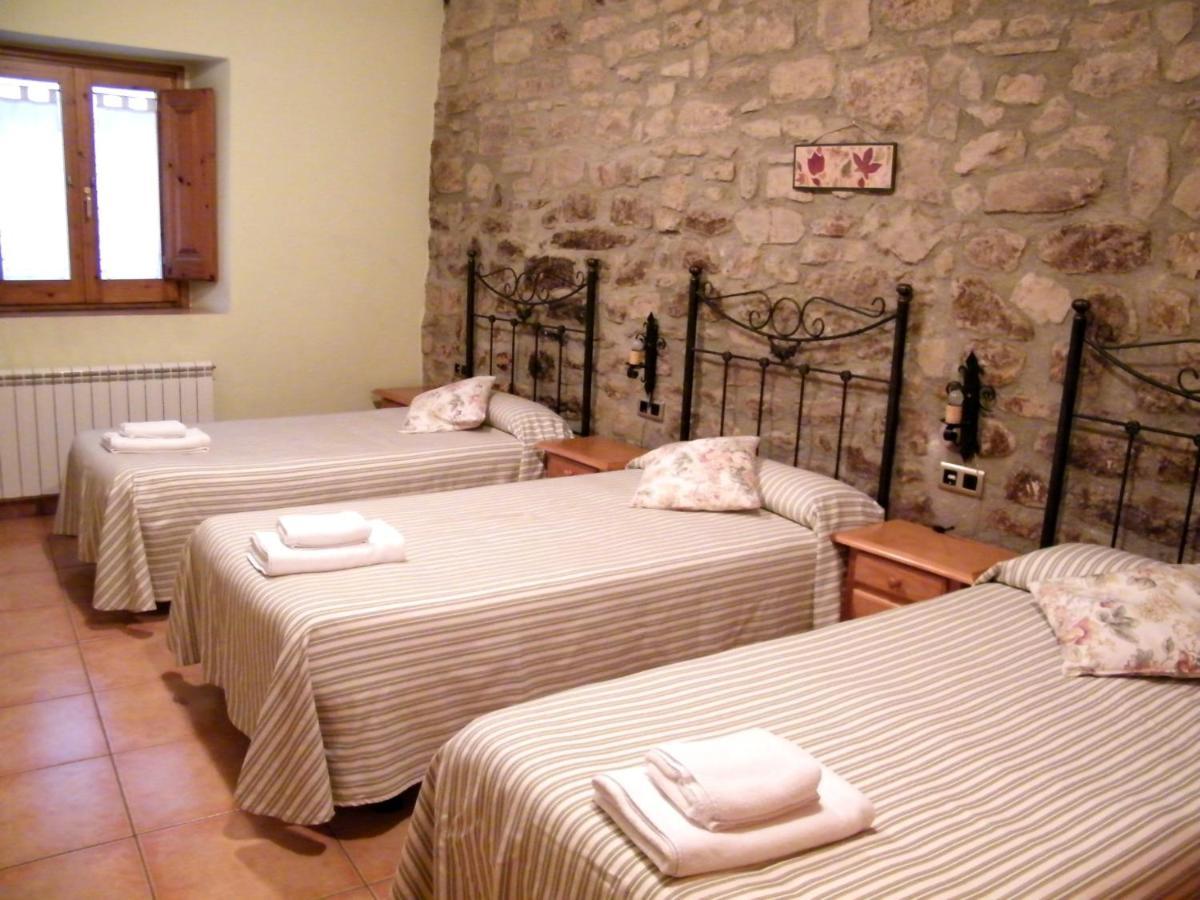 Aparthotel Cal Sabata Estany Zewnętrze zdjęcie